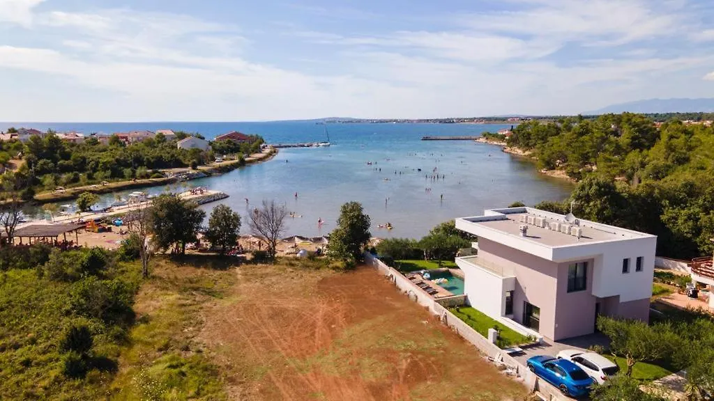 Beachfront Villa Bella ザトン 0*,  クロアチア